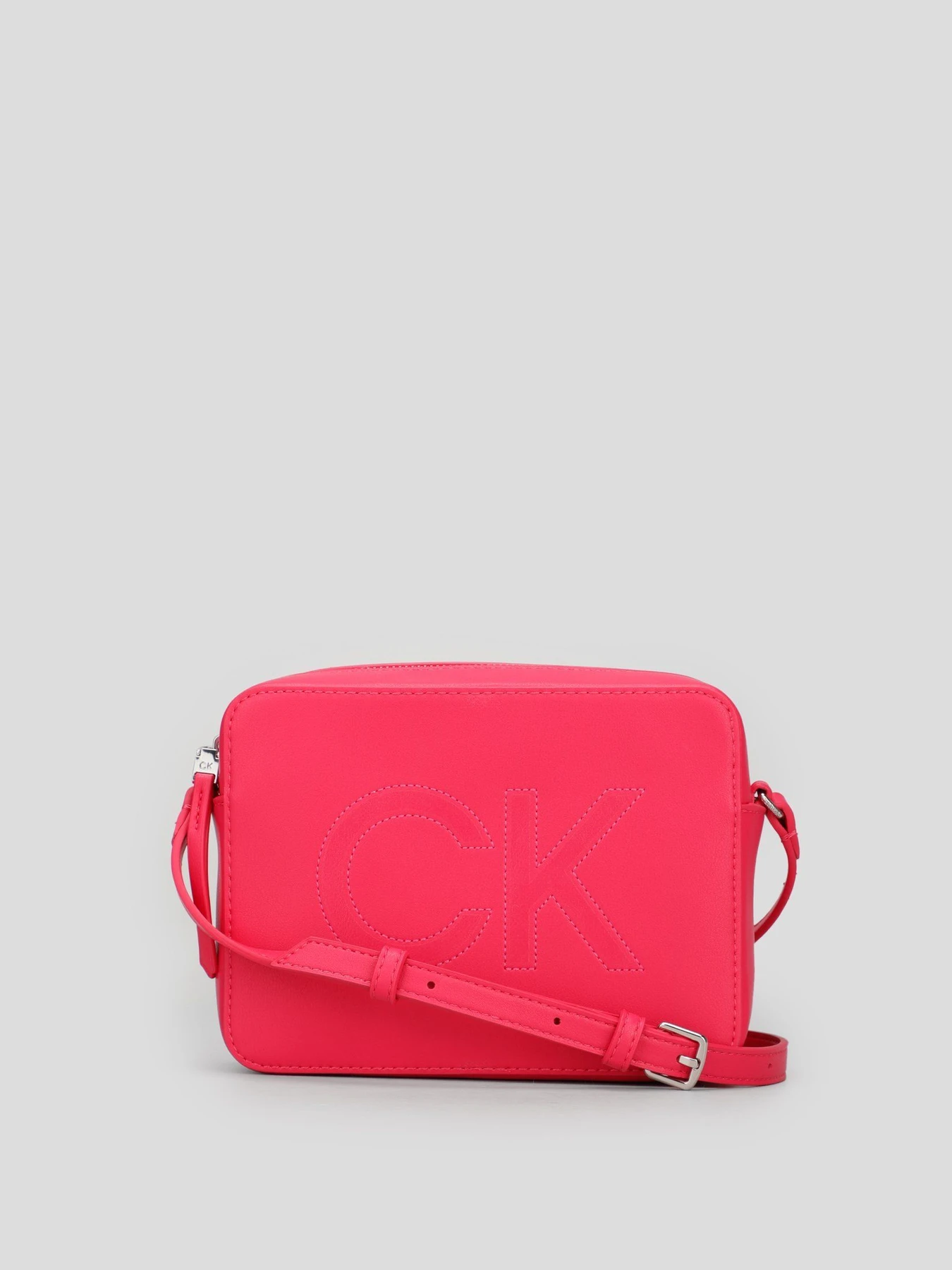 Сумки Calvin Klein модель K60K608894_XCB Сумки Calvin Klein модель K60K608894_XCB Фото