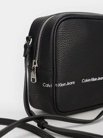 Сумки Calvin Klein модель K60K608939_BDS Фото