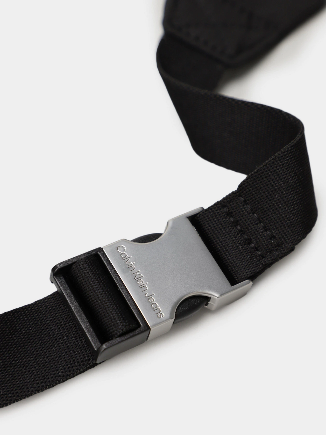 Сумки Calvin Klein модель K60K608956_BDS Фото