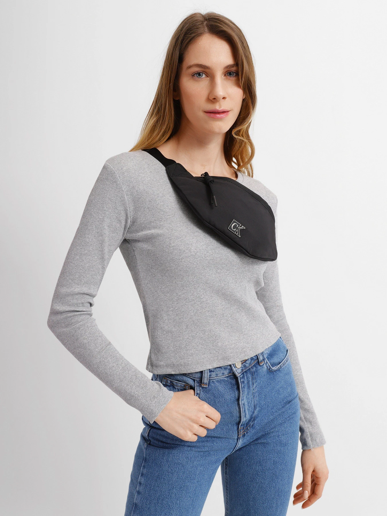 Сумки Calvin Klein модель K60K608956_BDS Фото