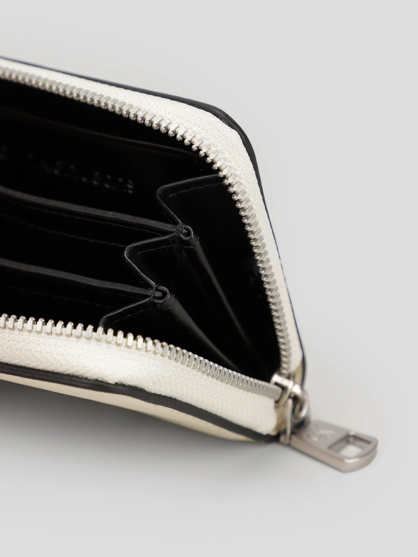 Гаманці Calvin Klein модель K60K608960_YAS Фото