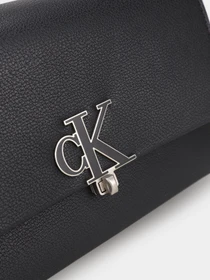Сумки Calvin Klein модель K60K609291_BDS Фото