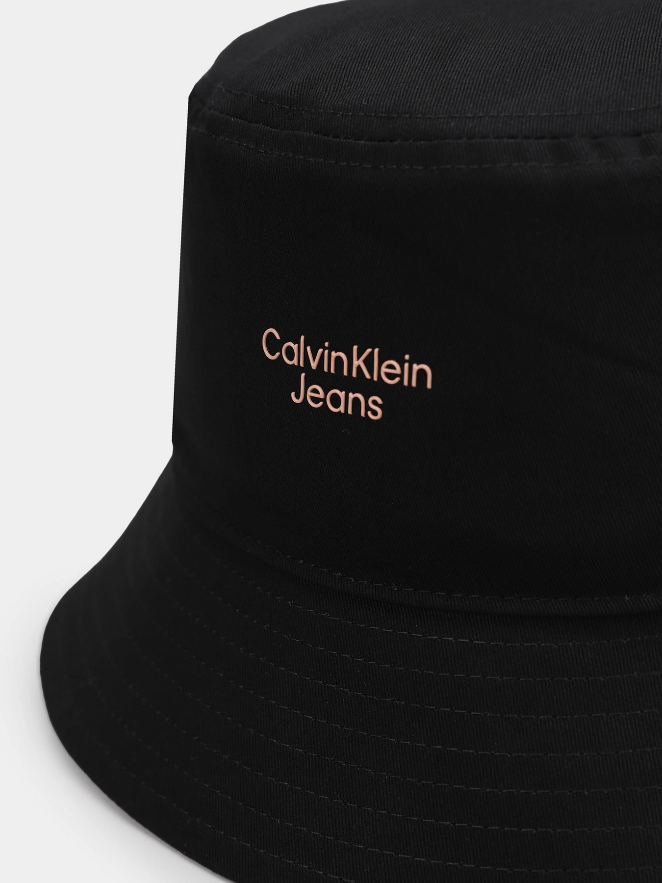 Шапки и кепки Calvin Klein Dynamic Bucket Hat модель K60K609385_BDS Фото