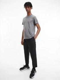 Футболки и поло Calvin Klein модель J30J315194_PFR Фото