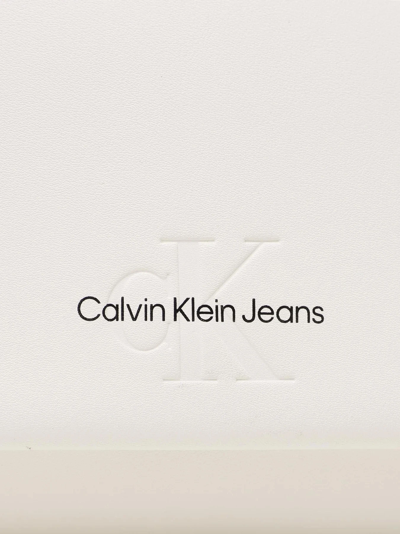 Сумки Calvin Klein Sculpted модель K60K610562-YBH Сумки Calvin Klein Sculpted модель K60K610562-YBH Фото