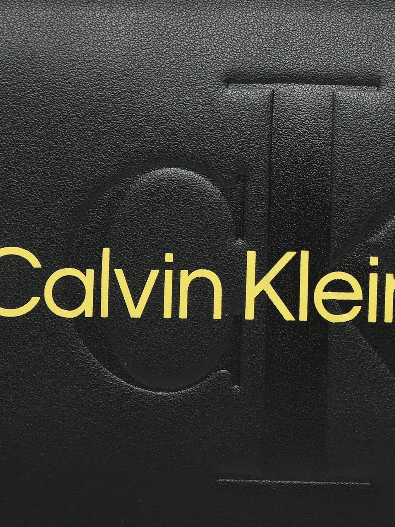 Сумки Calvin Klein модель K60K610679-0GN Сумки Calvin Klein модель K60K610679-0GN Фото