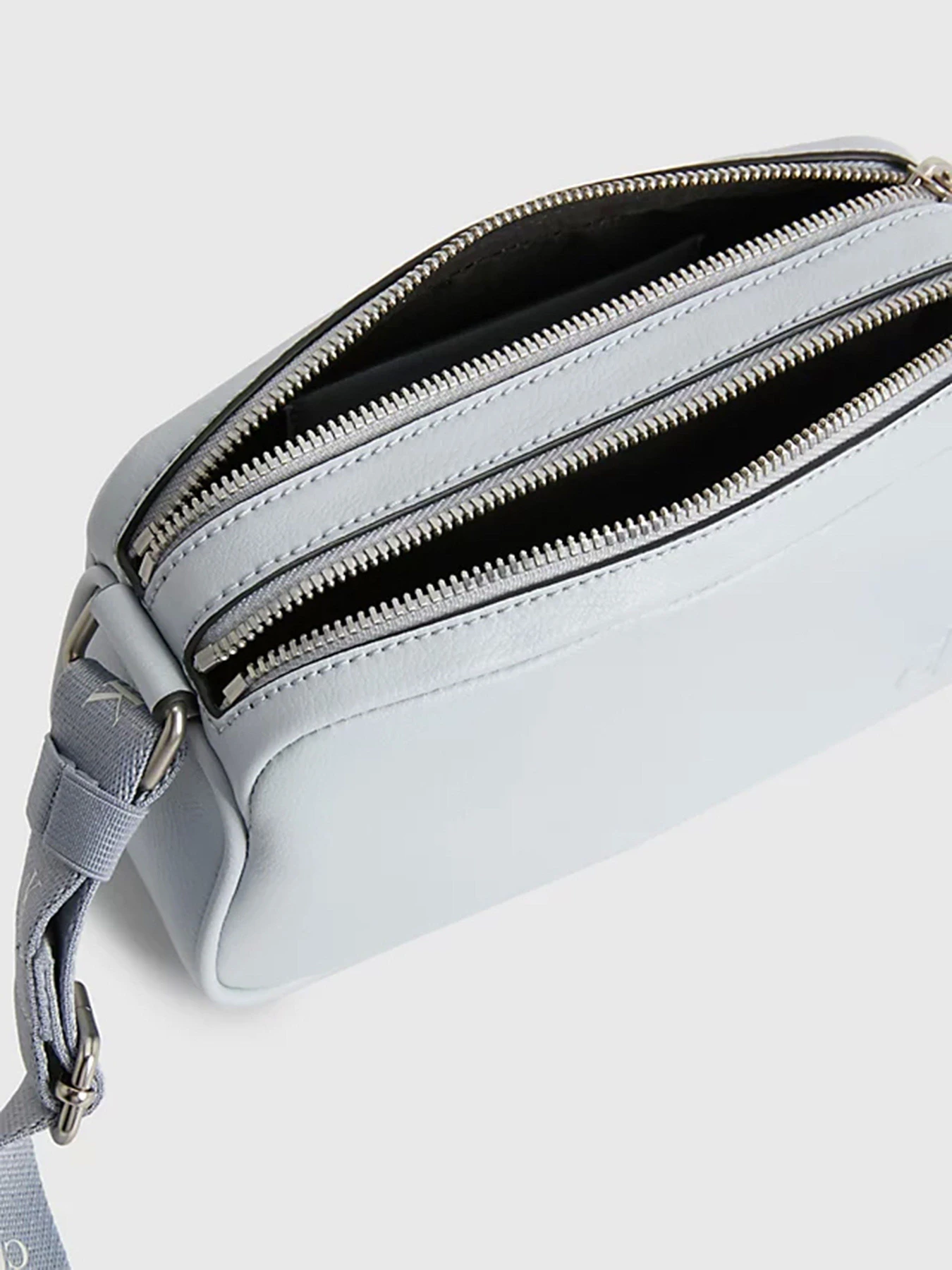 Сумки Calvin Klein модель K60K610326-PNZ Сумки Calvin Klein модель K60K610326-PNZ Фото