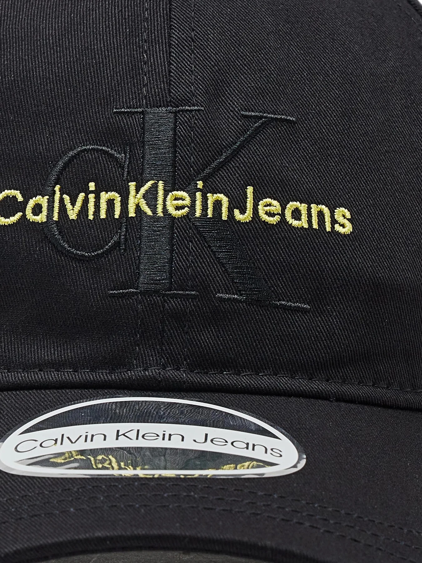 Шапки и кепки Calvin Klein Monogram модель K60K606624-0GN Шапки и кепки Calvin Klein Monogram модель K60K606624-0GN Фото