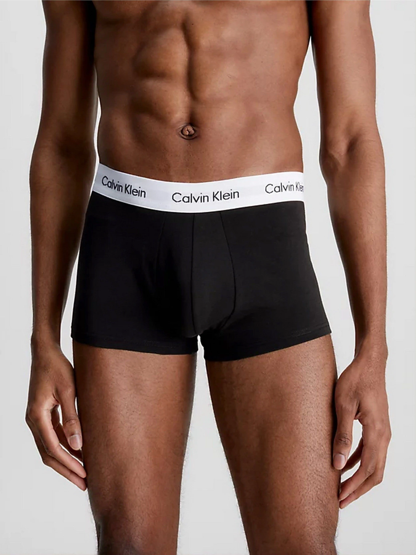 Нижня білизна Calvin Klein Underwear 3p Low Rise Trunk модель 0000U2664G-001 Нижня білизна Calvin Klein Underwear 3p Low Rise Trunk модель 0000U2664G-001 Фото