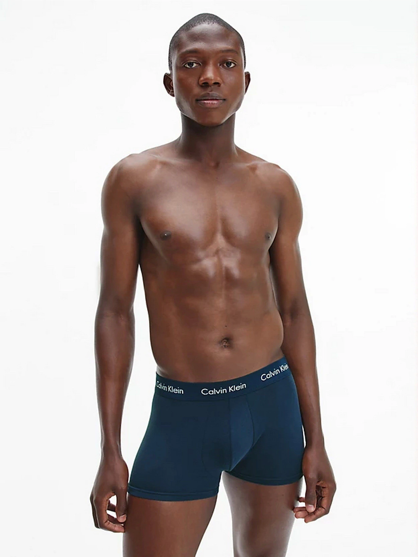 Нижня білизна Calvin Klein Underwear 3p Low Rise Trunk модель 0000U2664G-4KU Нижня білизна Calvin Klein Underwear 3p Low Rise Trunk модель 0000U2664G-4KU Фото