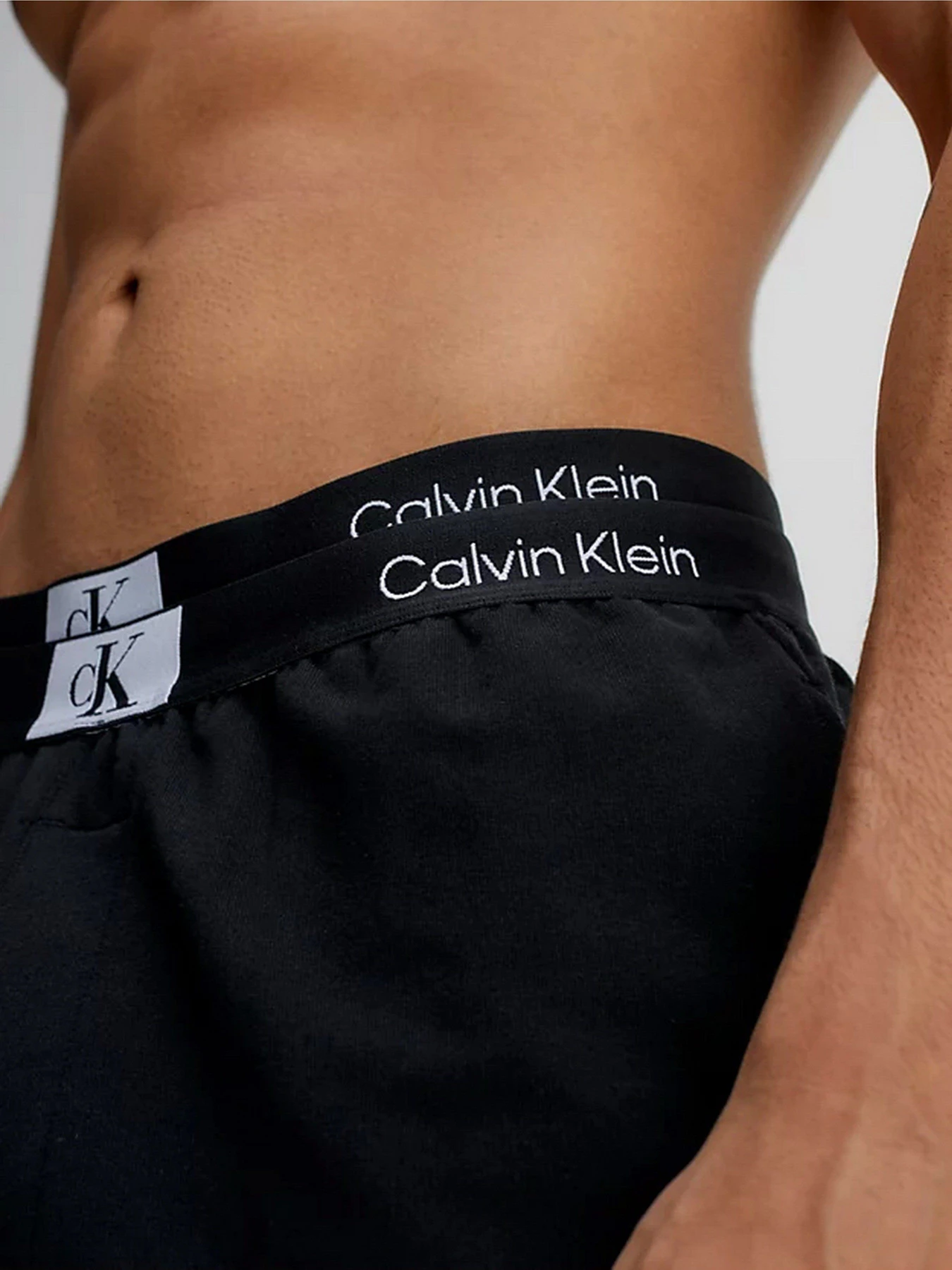 Брюки Calvin Klein Underwear Jogger модель 000NM2393E-UB1 Брюки Calvin Klein Underwear Jogger модель 000NM2393E-UB1 Фото