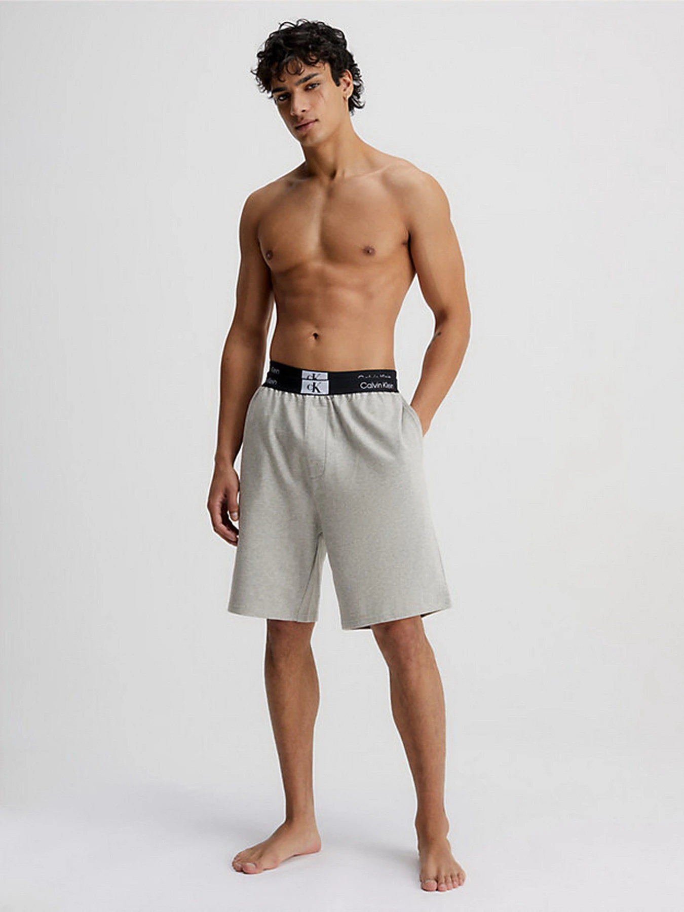 Шорты Calvin Klein Underwear Sleep Short модель 000NM2417E-P7A Шорты Calvin Klein Underwear Sleep Short модель 000NM2417E-P7A Фото
