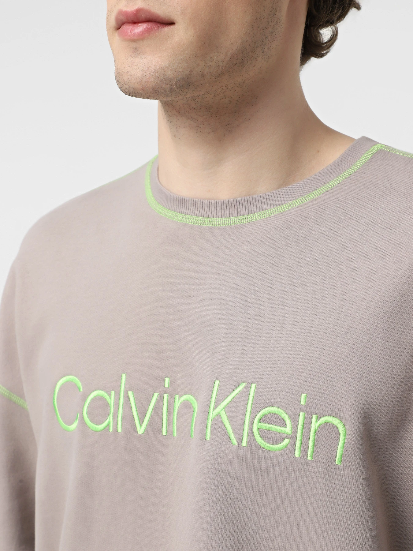 Худи и свитшоты Calvin Klein Underwear Ls Sweatshirt модель 000NM2458E-PET Фото