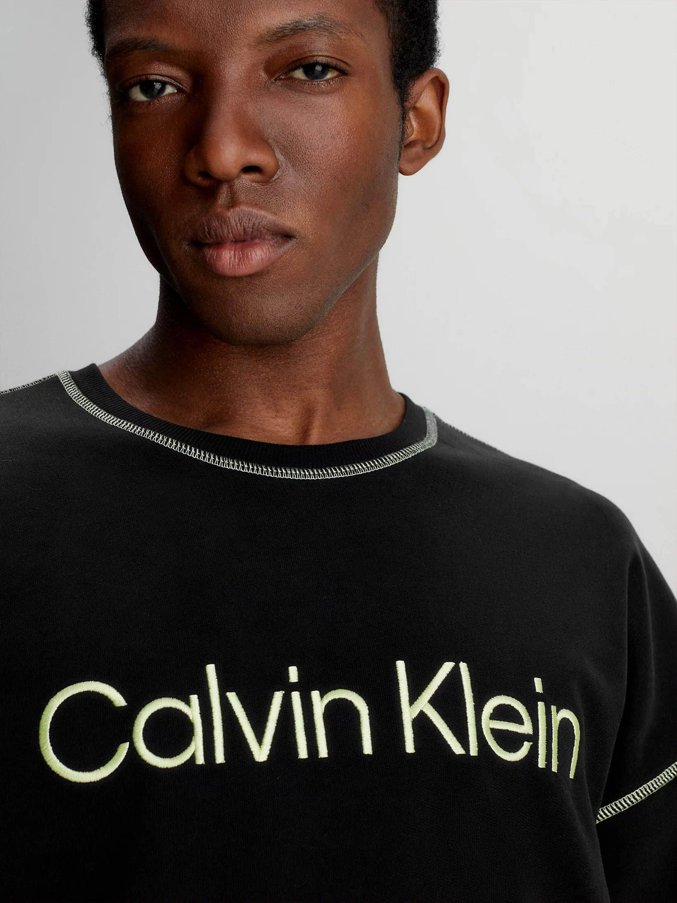 Худи и свитшоты Calvin Klein Underwear Ls Sweatshirt модель 000NM2458E-UB1 Худи и свитшоты Calvin Klein Underwear Ls Sweatshirt модель 000NM2458E-UB1 Фото