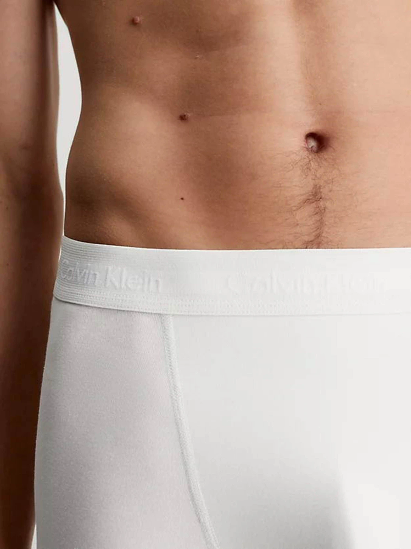Нижнее белье Calvin Klein Underwear 3 Pack Trunks - Cotton Stretch модель 0000U2662G-H4Y Нижнее белье Calvin Klein Underwear 3 Pack Trunks - Cotton Stretch модель 0000U2662G-H4Y Фото