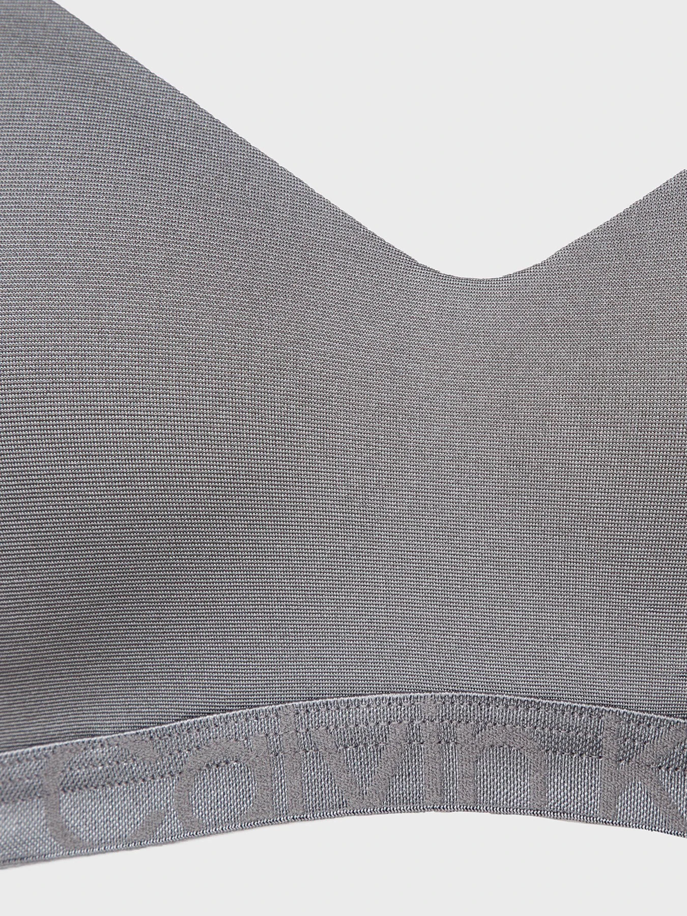 Нижнее белье Calvin Klein Underwear Future Sft Holiday модель 000QF7698E-FYJ Нижнее белье Calvin Klein Underwear Future Sft Holiday модель 000QF7698E-FYJ Фото
