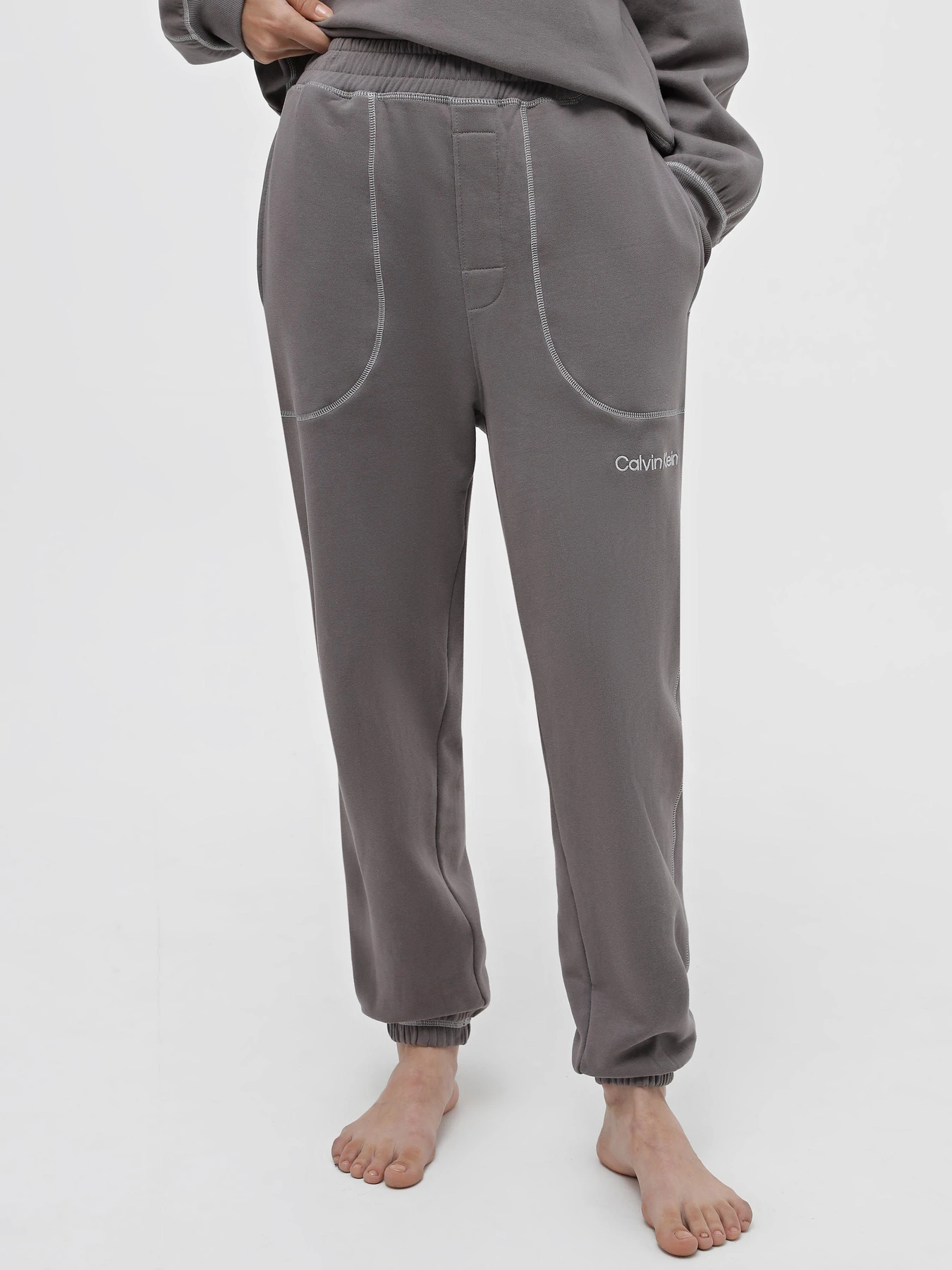 Брюки Calvin Klein Underwear Lounge Joggers - Future Shift модель 000QS7041E-PA7 Брюки Calvin Klein Underwear Lounge Joggers - Future Shift модель 000QS7041E-PA7 Фото