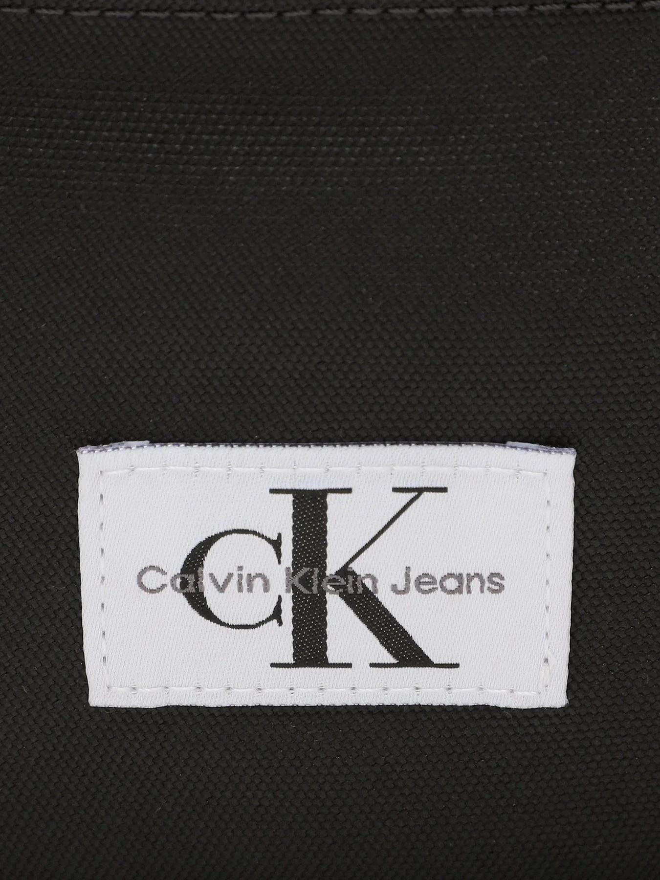 Сумки Calvin Klein Sport Essentials Waistbag38 W модель K50K510675-BDS Сумки Calvin Klein Sport Essentials Waistbag38 W модель K50K510675-BDS Фото
