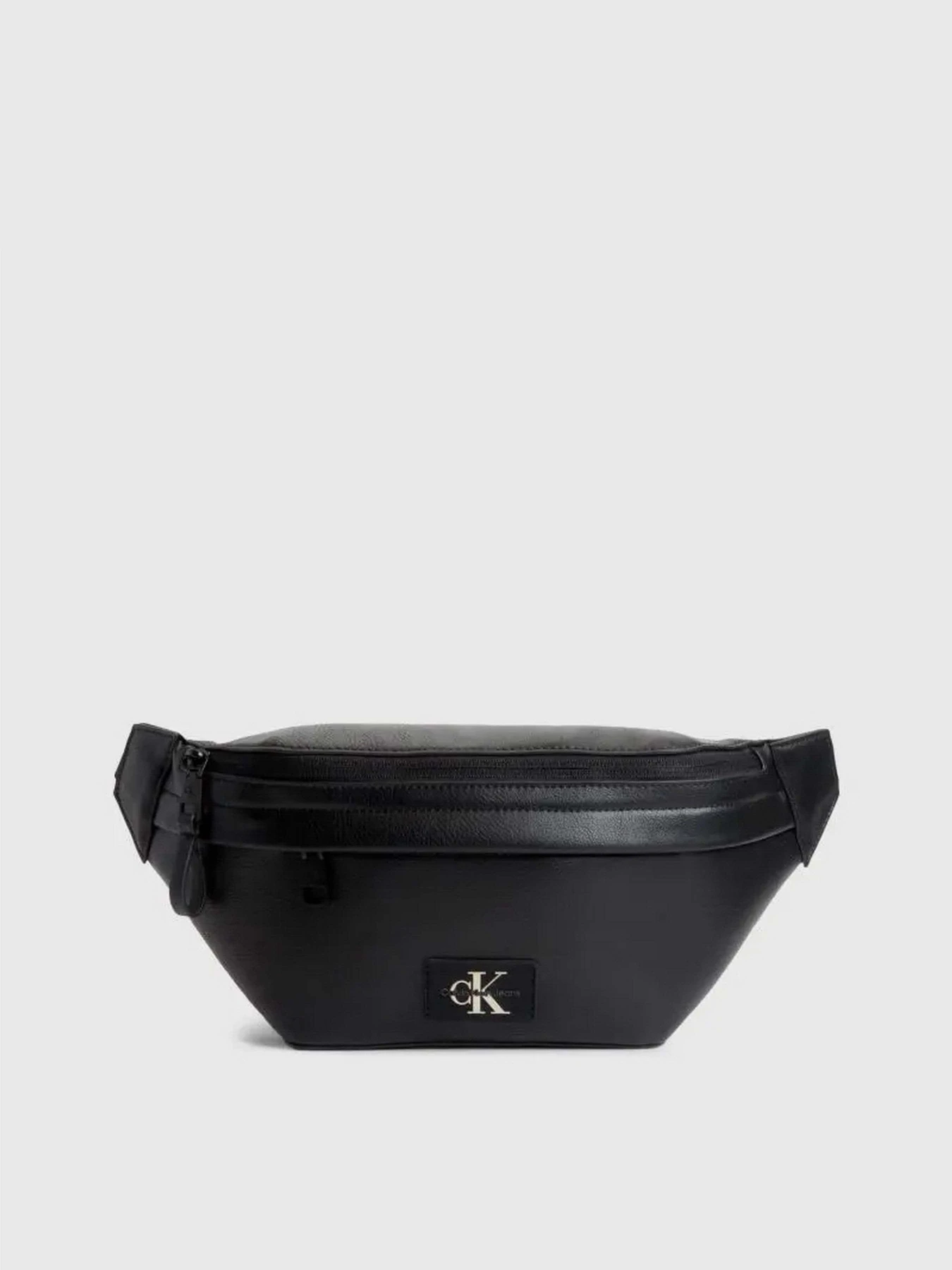 Сумки Calvin Klein Tagged Waistbag38 модель K50K510697-BDS Сумки Calvin Klein Tagged Waistbag38 модель K50K510697-BDS Фото