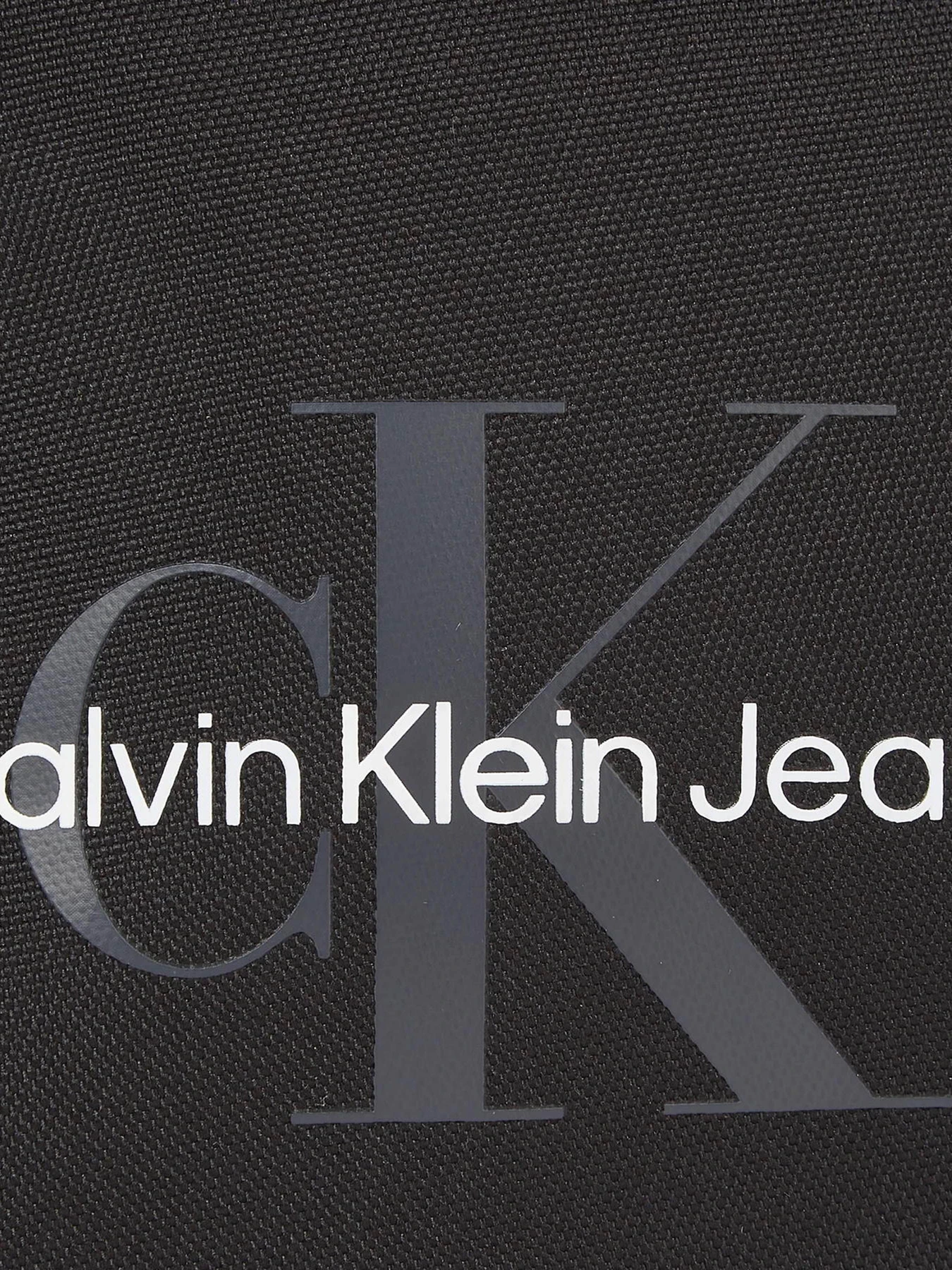 Сумки Calvin Klein Sport Essentials Flatpack18 M модель K50K511097-BDS Фото