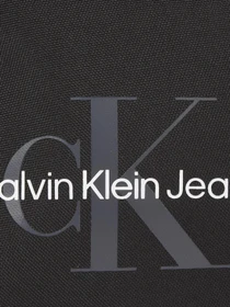 Сумки Calvin Klein Sport Essentials Flatpack18 M модель K50K511097-BDS Фото