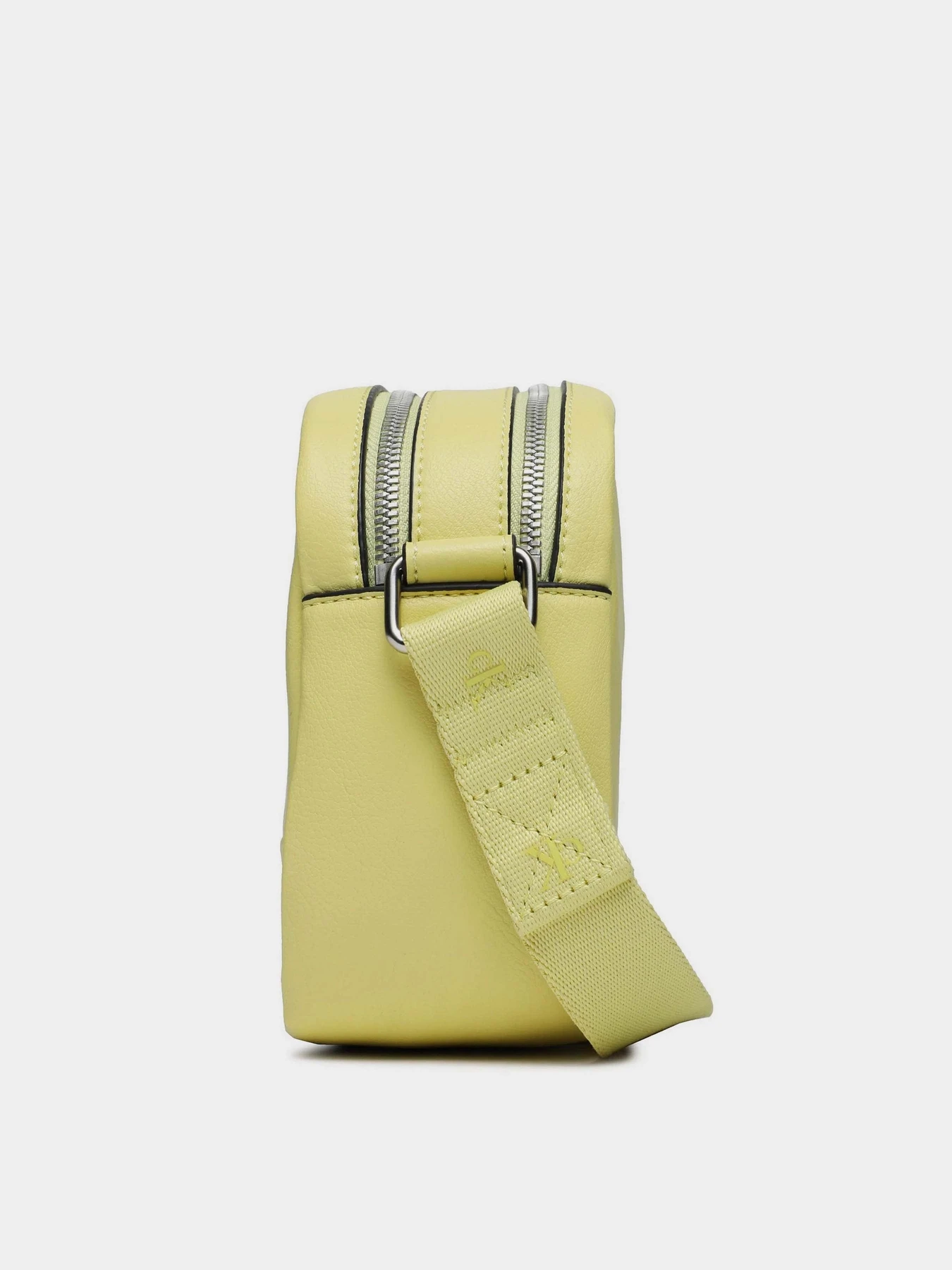 Сумки Calvin Klein Ultralight Dblzip Camera Bag21 модель K60K610326-LCN Сумки Calvin Klein Ultralight Dblzip Camera Bag21 модель K60K610326-LCN Фото