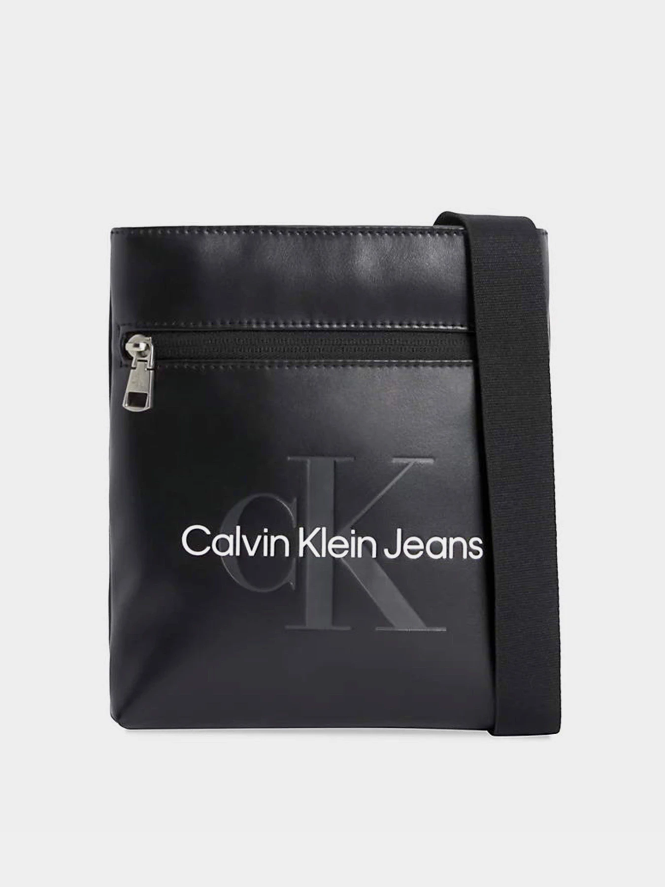 Сумки Calvin Klein Monogram Soft Flatpack18 модель K50K511110-BDS Сумки Calvin Klein Monogram Soft Flatpack18 модель K50K511110-BDS Фото