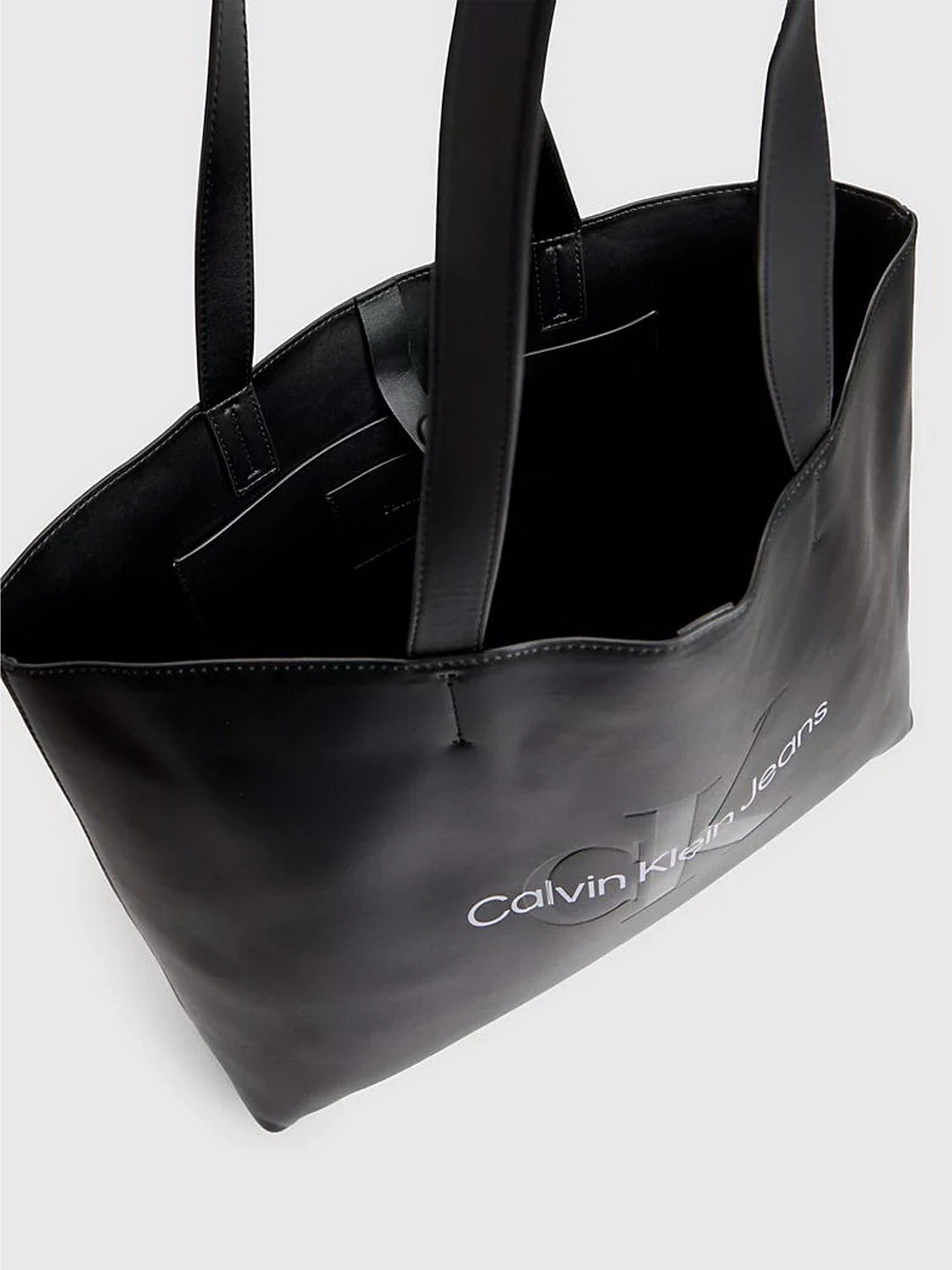 Сумки Calvin Klein Sculpted Slim Tote34 Mono модель K60K610825-0GJ Фото