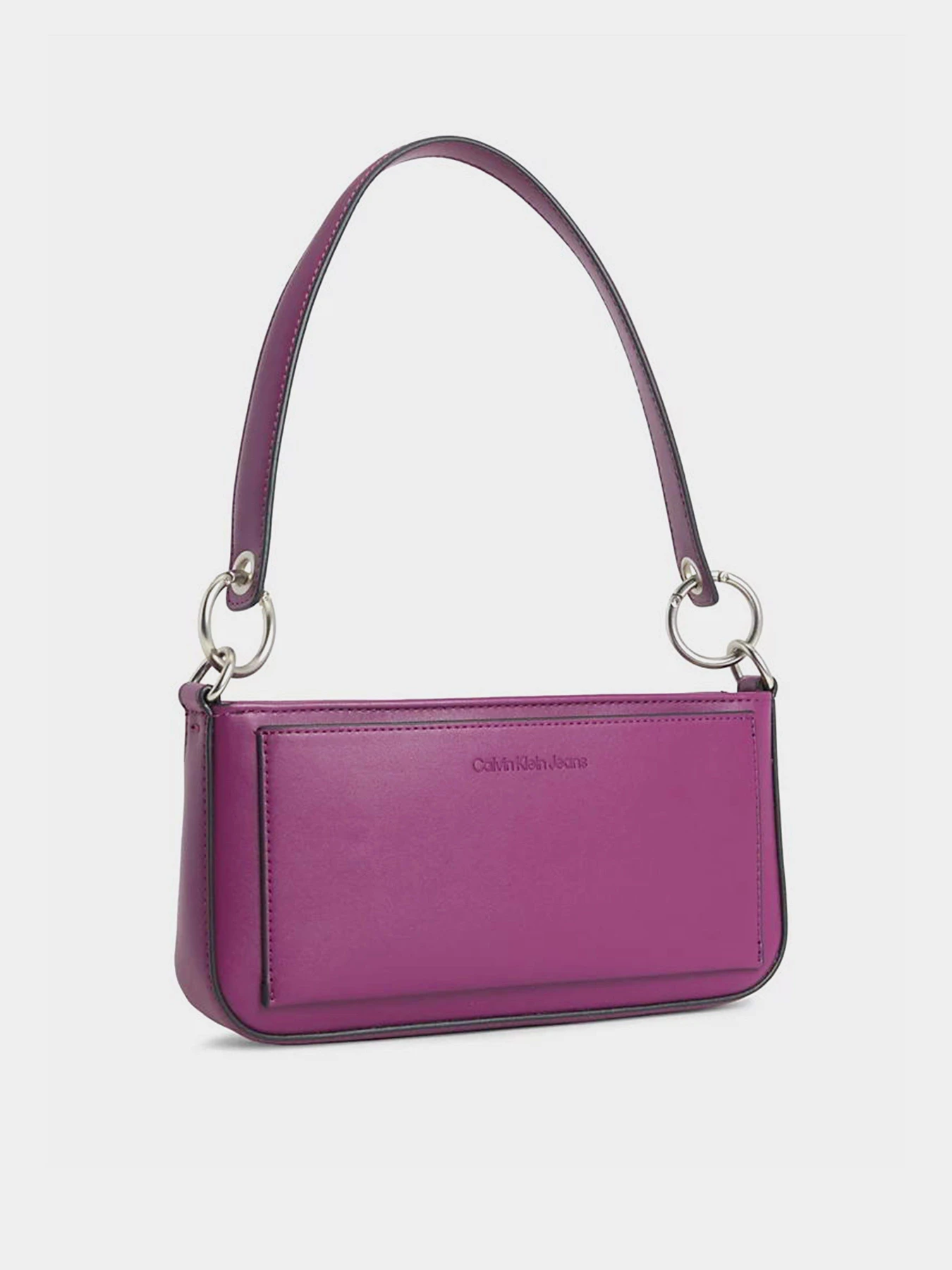 Сумки Calvin Klein Sculpted Shoulder Pouch25 Mono модель K60K610679-VAC Сумки Calvin Klein Sculpted Shoulder Pouch25 Mono модель K60K610679-VAC Фото