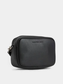 Сумки Calvin Klein Sculpted Camera Bag18 W/Chain модель K60K611189-BDS Фото
