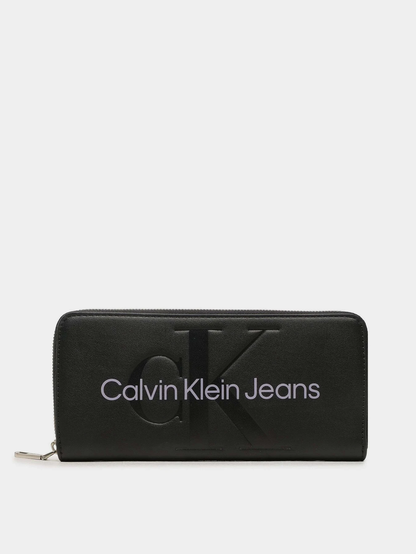 Гаманці Calvin Klein Sculpted Mono Zip Around Mono модель K60K607634-0GJ Гаманці Calvin Klein Sculpted Mono Zip Around Mono модель K60K607634-0GJ Фото