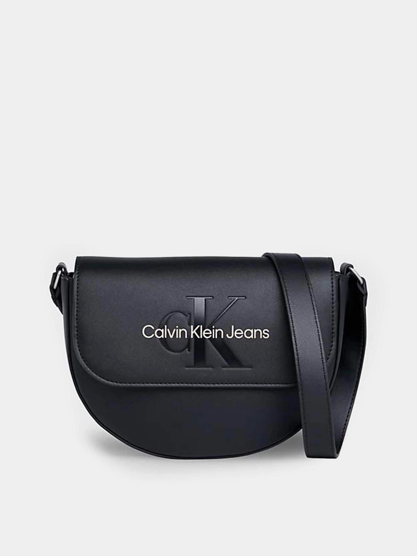 Сумки Calvin Klein Sculpted Saddle Bag22 Mono модель K60K611223-01F Сумки Calvin Klein Sculpted Saddle Bag22 Mono модель K60K611223-01F Фото