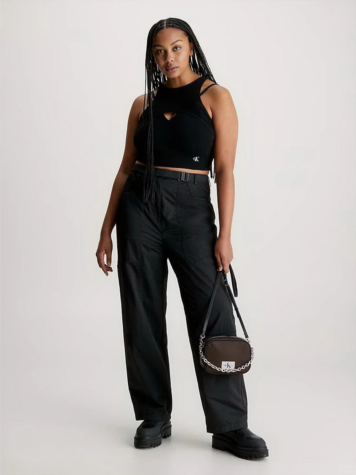 Сумки Calvin Klein Nylon Chain Camera Bag18 модель K60K611224-01I Сумки Calvin Klein Nylon Chain Camera Bag18 модель K60K611224-01I Фото