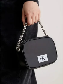 Сумки Calvin Klein Nylon Chain Camera Bag18 модель K60K611224-BDS Фото