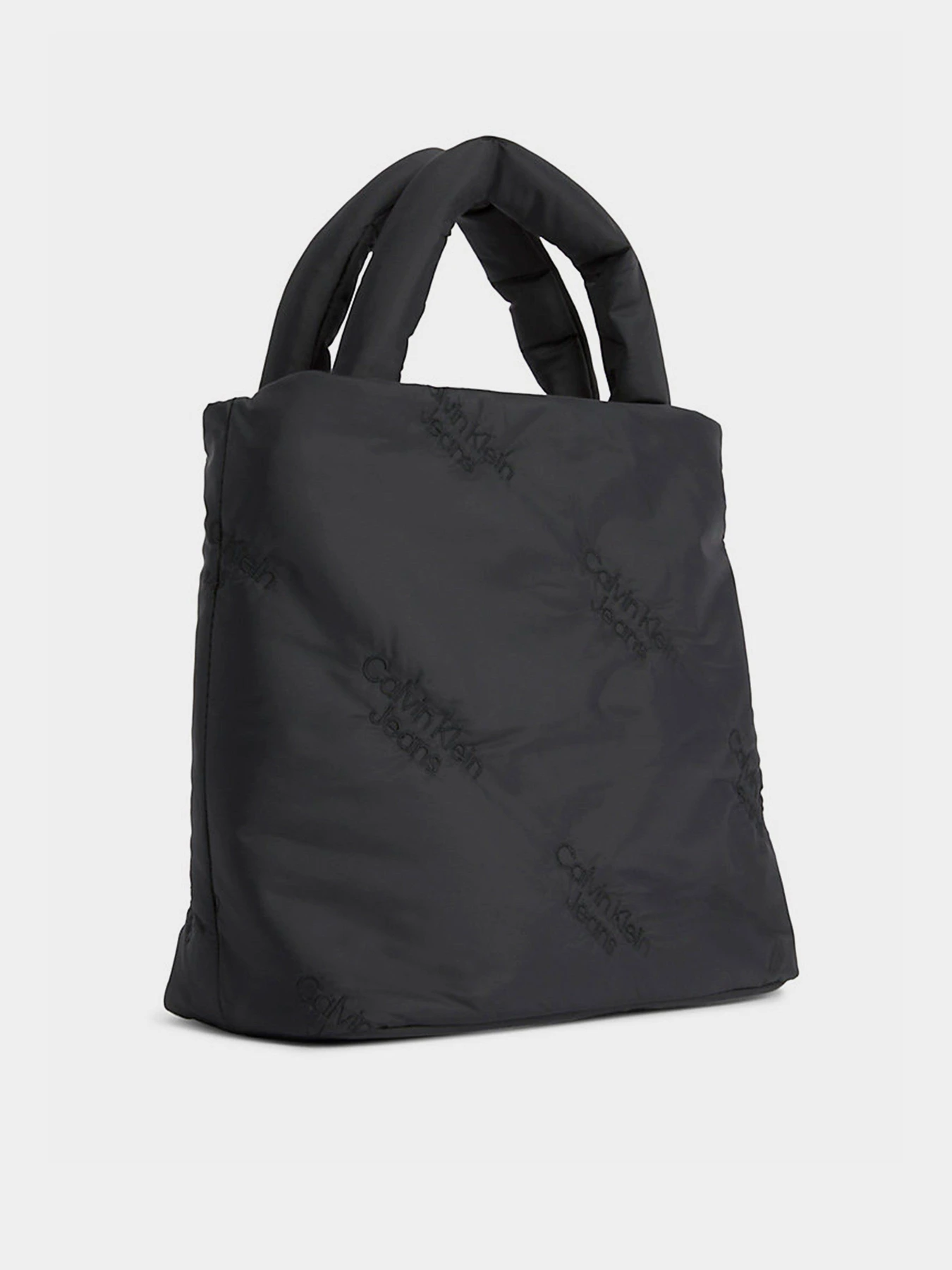Сумки Calvin Klein Puffy Aop Ns Crossbody Tote23 модель K60K611230-BDS Сумки Calvin Klein Puffy Aop Ns Crossbody Tote23 модель K60K611230-BDS Фото