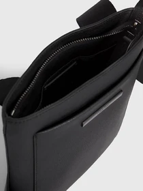 Сумки Calvin Klein Modern Bar Flatpack модель K50K510803-BAX Фото
