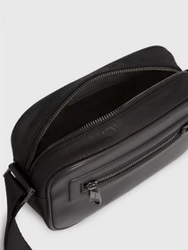 Сумки Calvin Klein Ck Elevated Camera Bag Repreve модель K50K510852-01I Фото