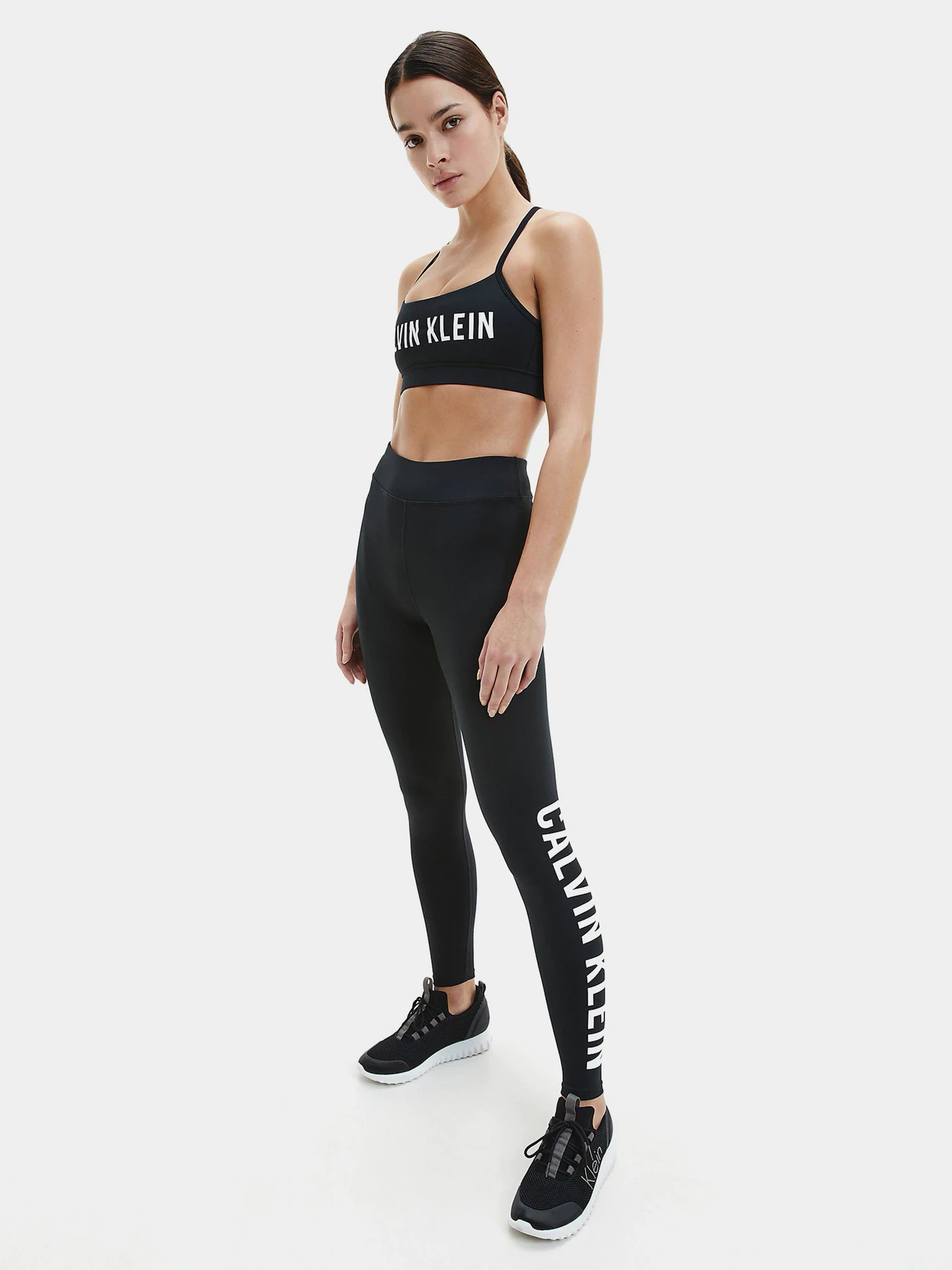 Брюки Calvin Klein модель 00GWF0L637-010 Брюки Calvin Klein модель 00GWF0L637-010 Фото