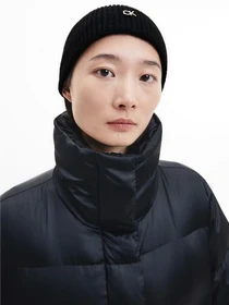 Шапки та кепки Calvin Klein Re-Lock Beanie модель K60K610214-BAX Фото