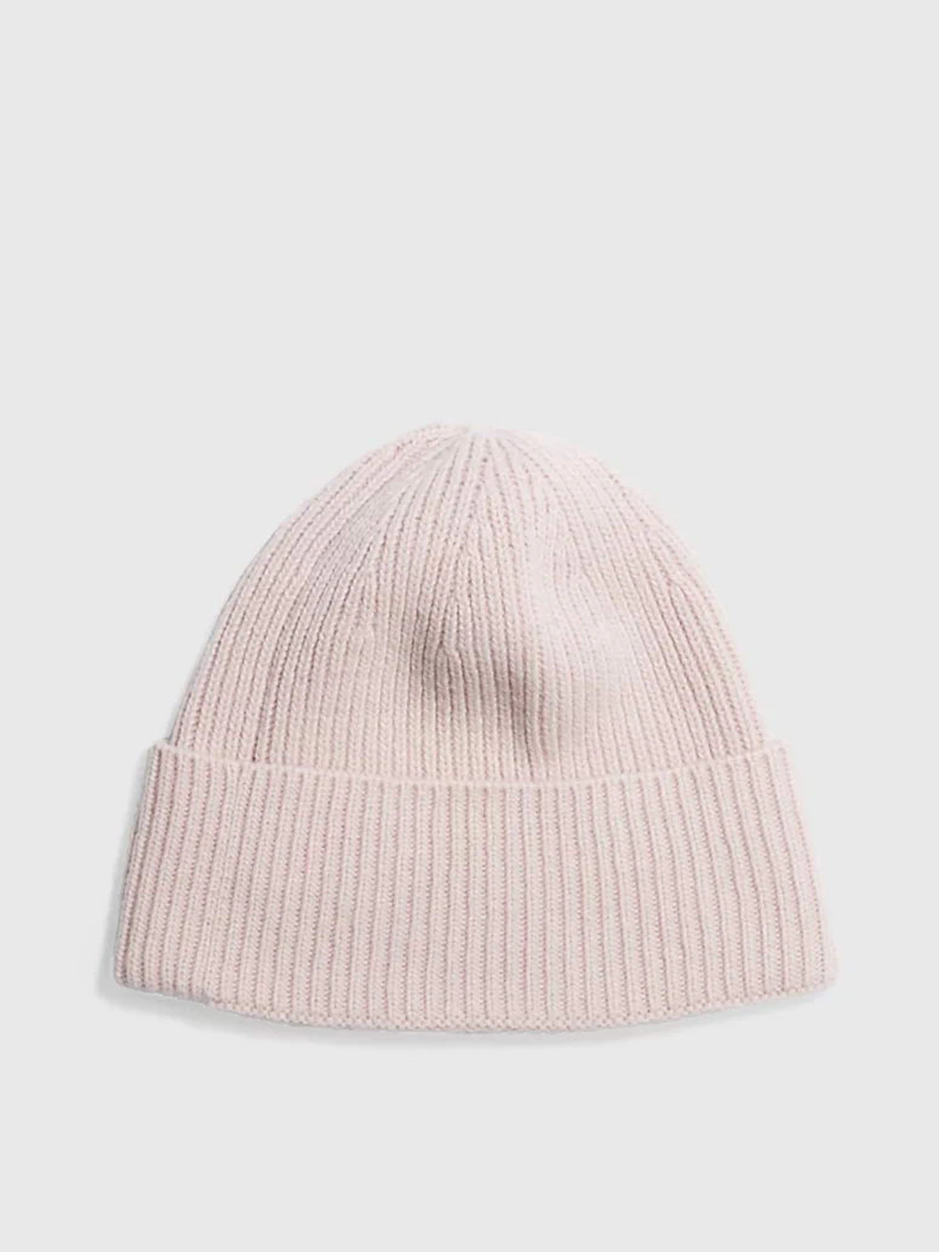 Шапки та кепки Calvin Klein Re-Lock Beanie модель K60K610214-VFM Шапки та кепки Calvin Klein Re-Lock Beanie модель K60K610214-VFM Фото