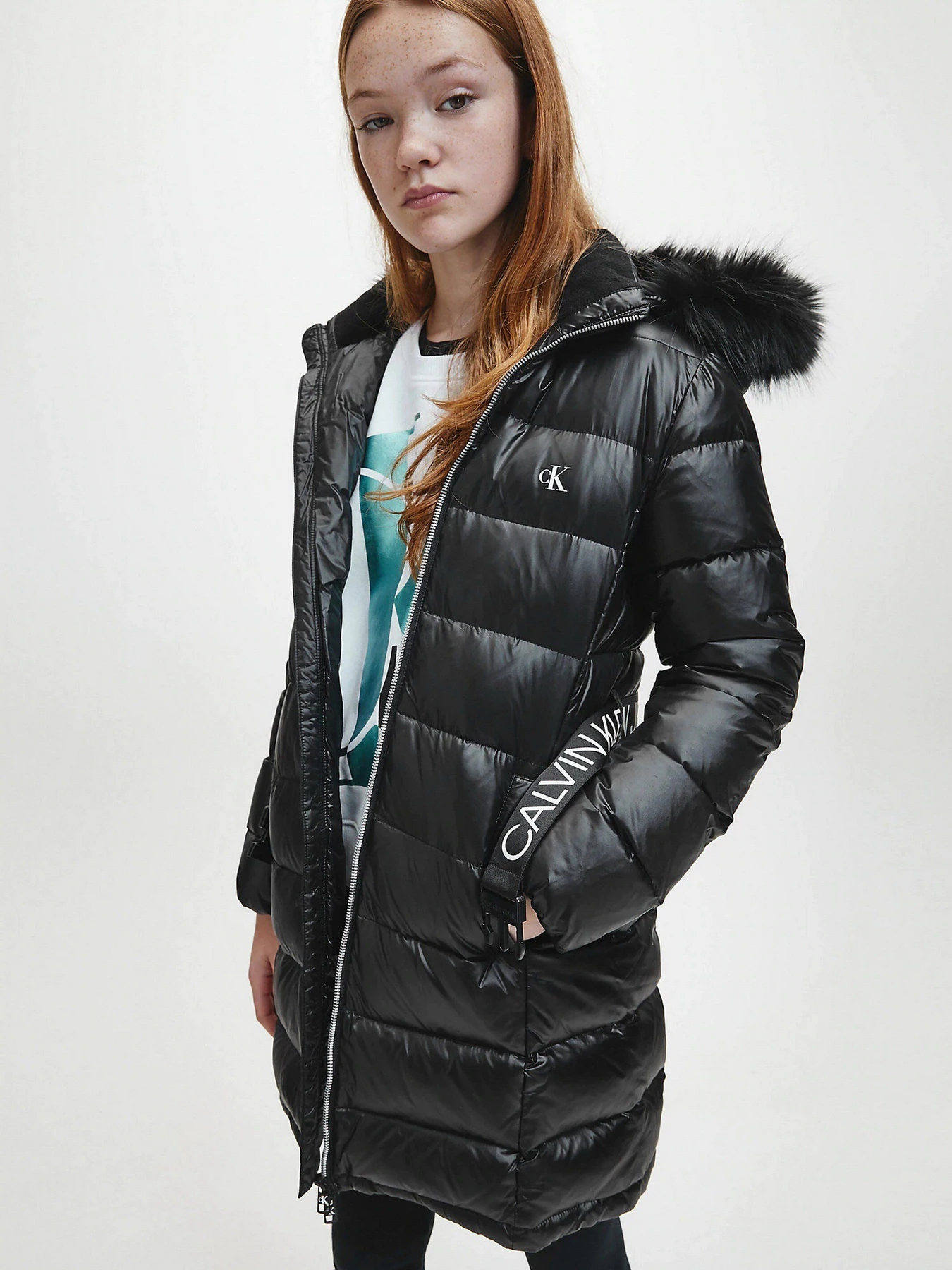 Куртки та дублянки Calvin Klein Essential Down модель IG0IG00596-BEH Фото