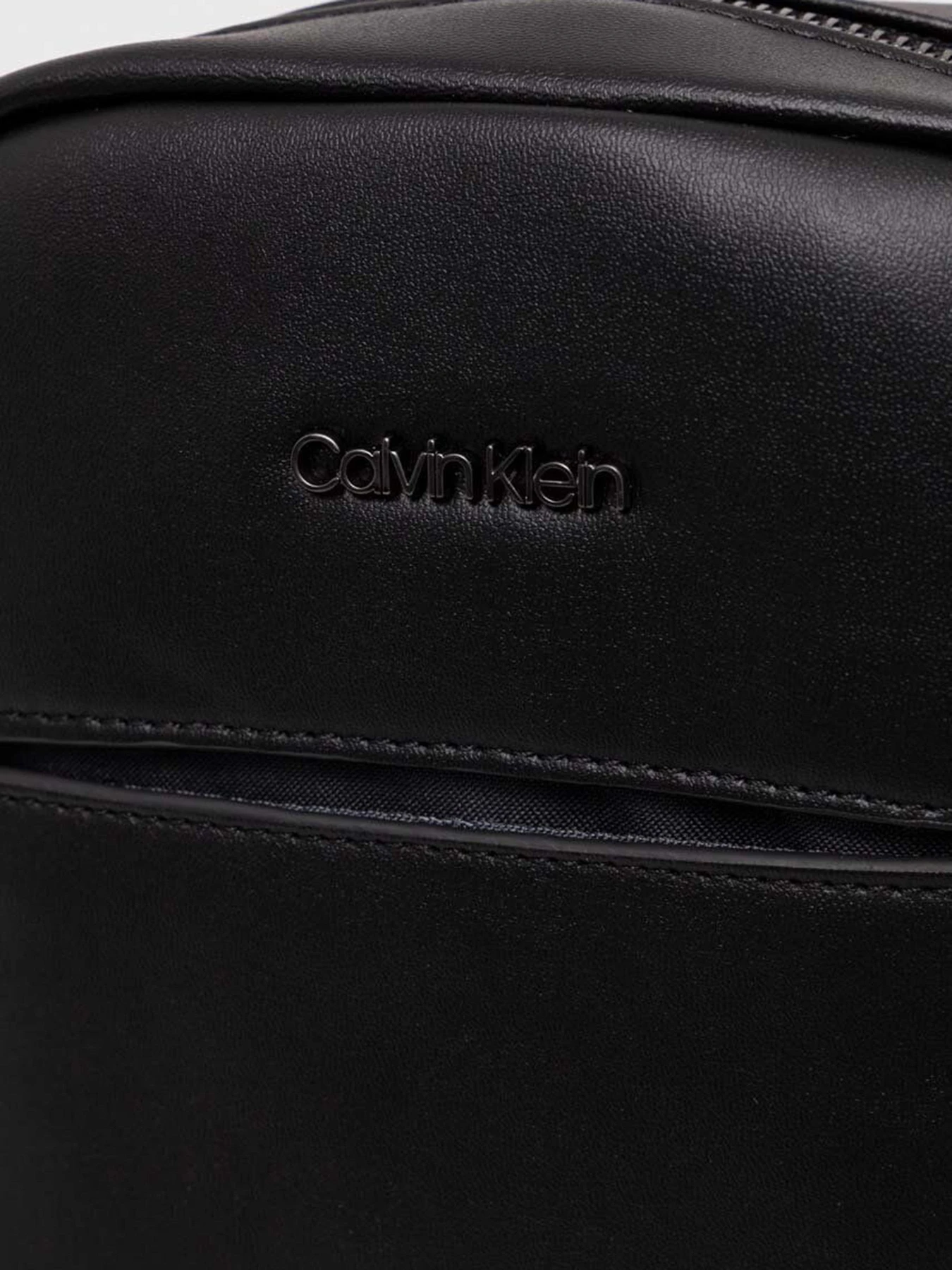 Сумки Calvin Klein Ck Set Reporter S модель K50K511240-BEH Сумки Calvin Klein Ck Set Reporter S модель K50K511240-BEH Фото