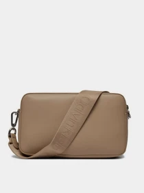Сумки Calvin Klein Ck Must Camera Bag W/Pck модель K60K608410-PFA Фото