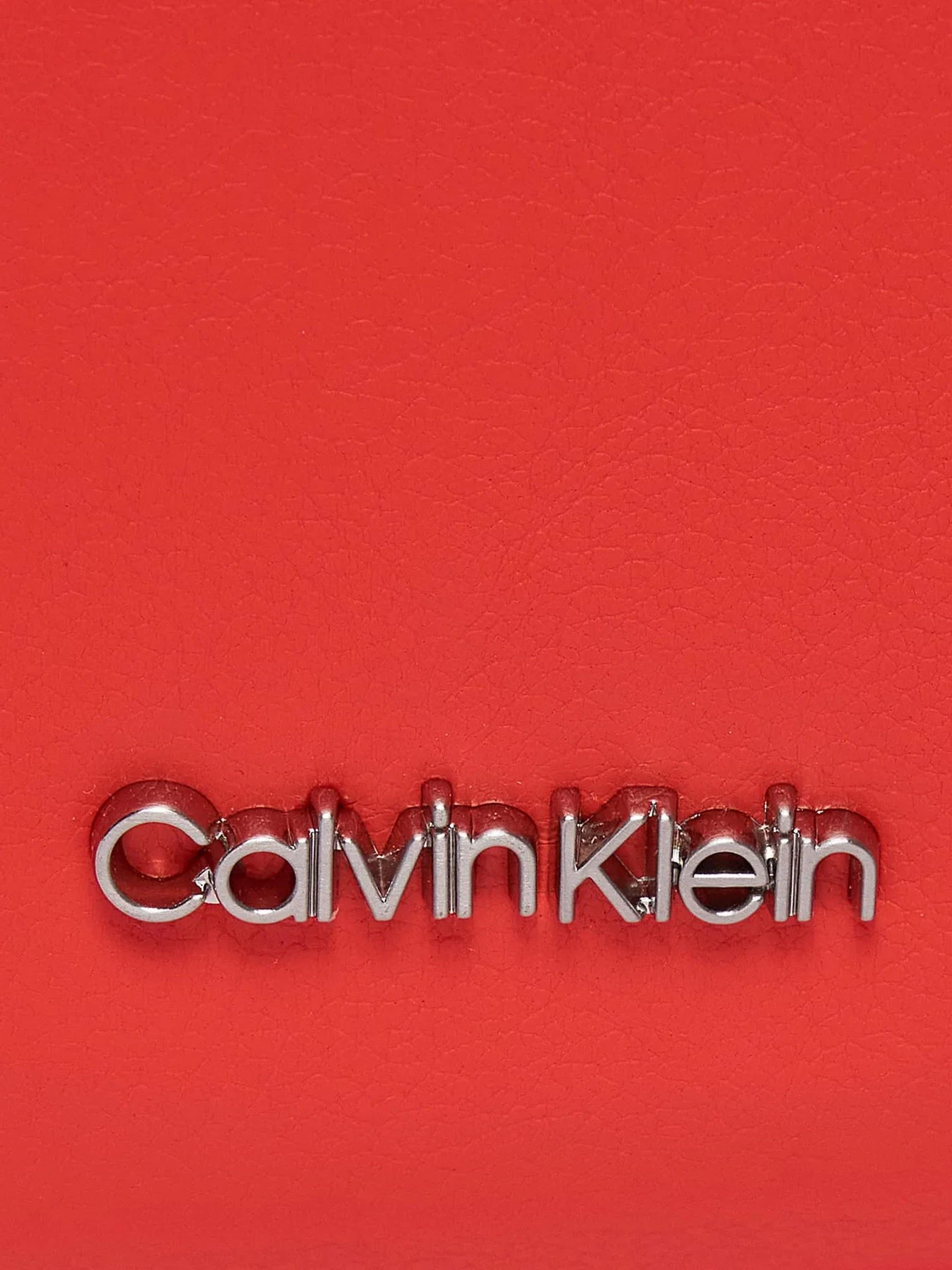 Сумки Calvin Klein Gracie Mini Crossbody модель K60K611346-SA3 Сумки Calvin Klein Gracie Mini Crossbody модель K60K611346-SA3 Фото