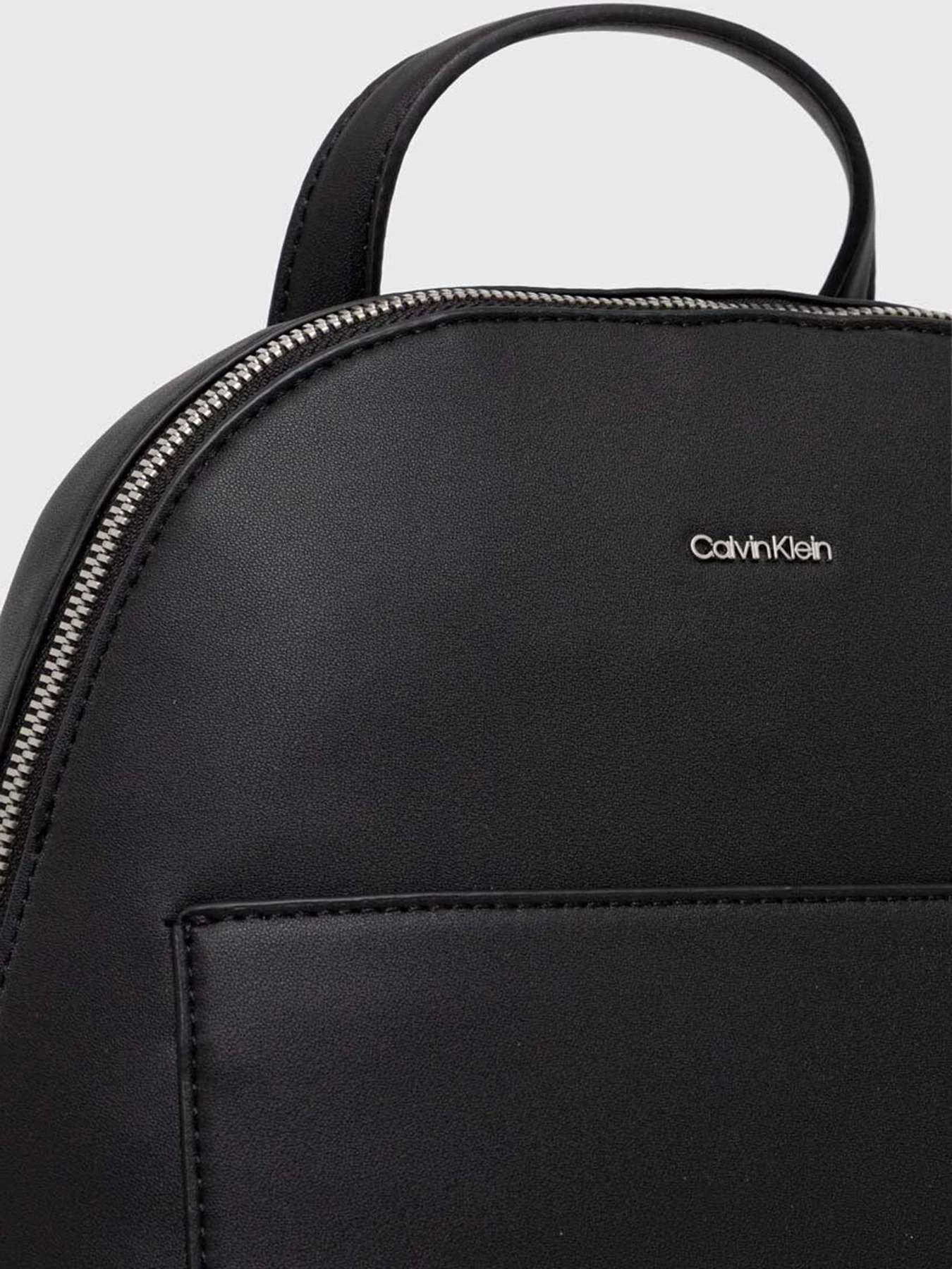 Рюкзаки Calvin Klein Ck Must Dome Backpack модель K60K611363-BEH Рюкзаки Calvin Klein Ck Must Dome Backpack модель K60K611363-BEH Фото