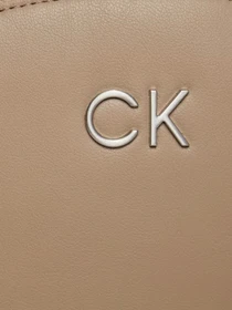 Сумки Calvin Klein Re-Lock Seasonal Crossbody Md модель K60K611444-PFA Фото