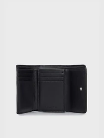 Гаманці Calvin Klein Ck Must Trifold Sm модель K60K607251-BEH Фото