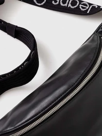 Сумки Calvin Klein Ultralight Waistbag 38 Pu модель K50K511491-BEH Фото