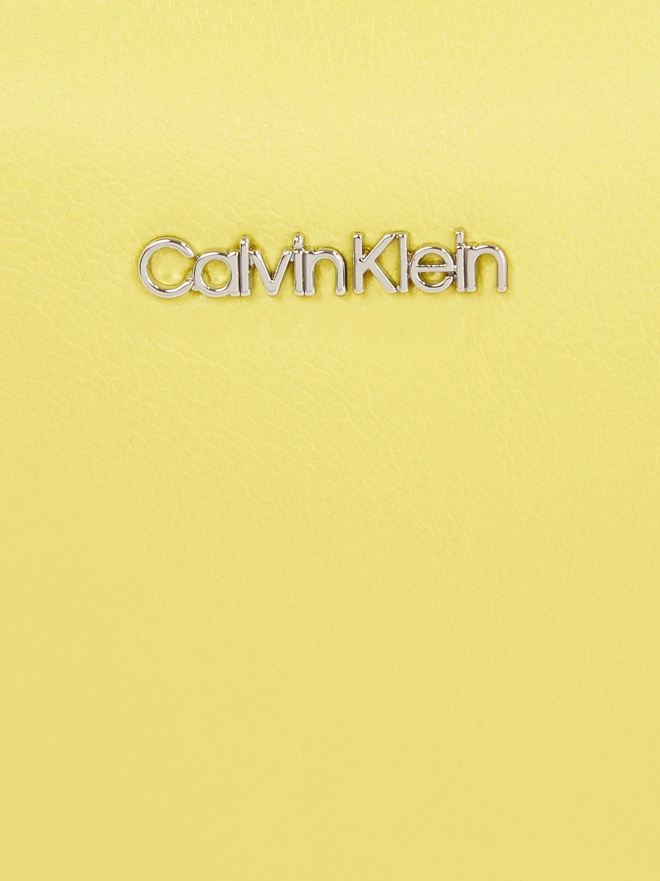 Сумки Calvin Klein Emma модель K60K611681-LAF Сумки Calvin Klein Emma модель K60K611681-LAF Фото