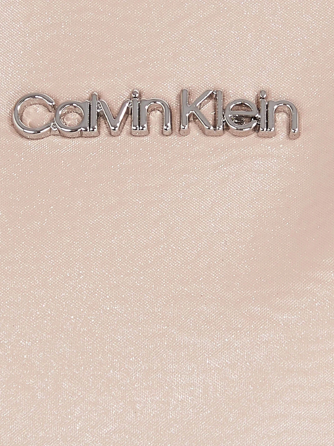 Сумки Calvin Klein Emma модель K60K611915-PE1 Сумки Calvin Klein Emma модель K60K611915-PE1 Фото